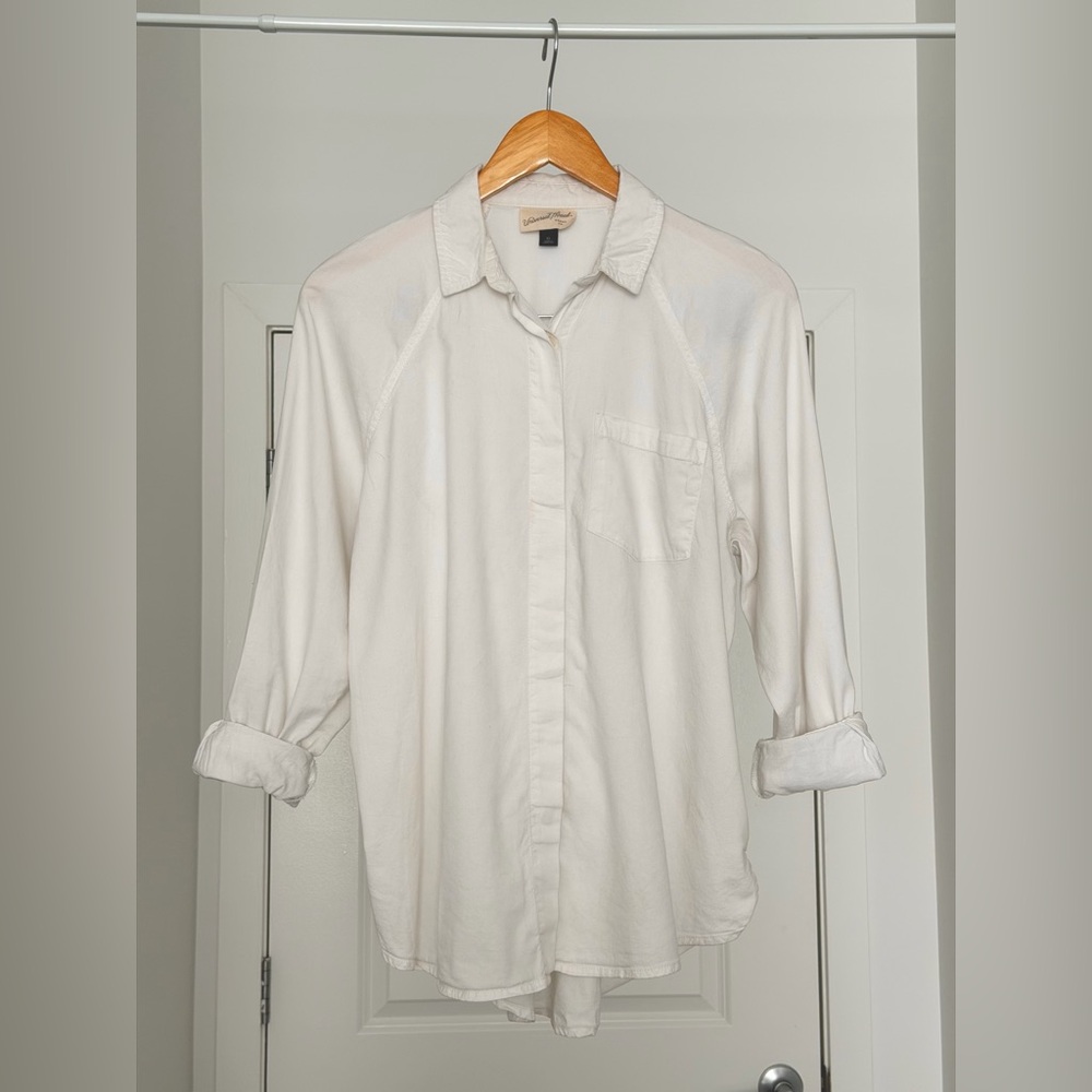 Universal Thread White Shirt - Relaxed Long Sleeve